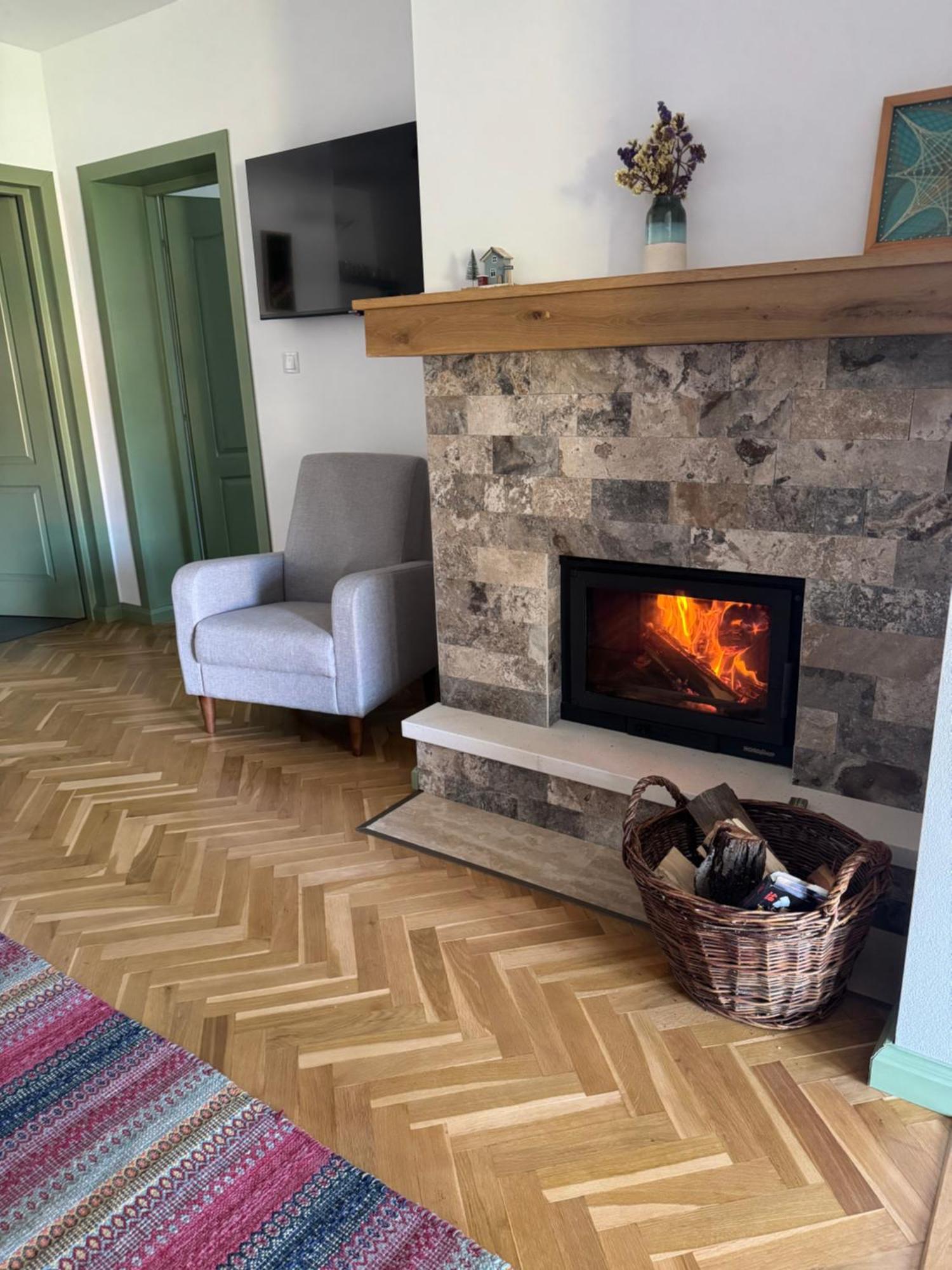 Chalet Bora ビシェウ・デ・ジョス エクステリア 写真